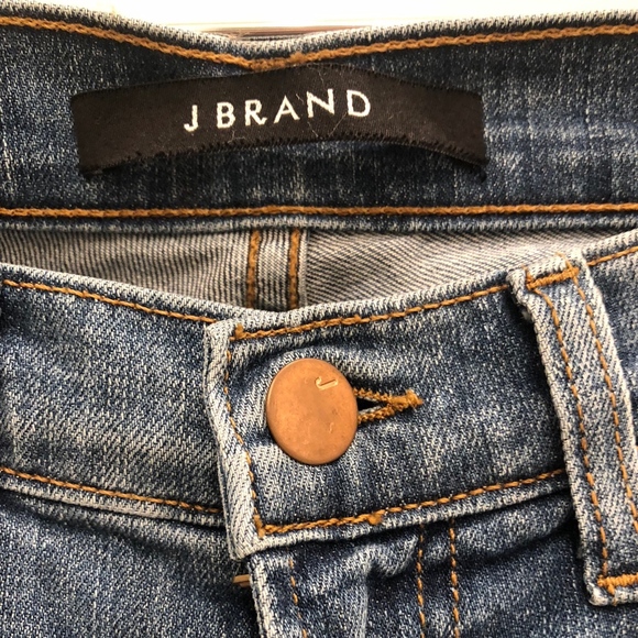 J Brand Mid Rise, Bell Bottom/Flare Jeans Size 26 - Picture 5 of 8